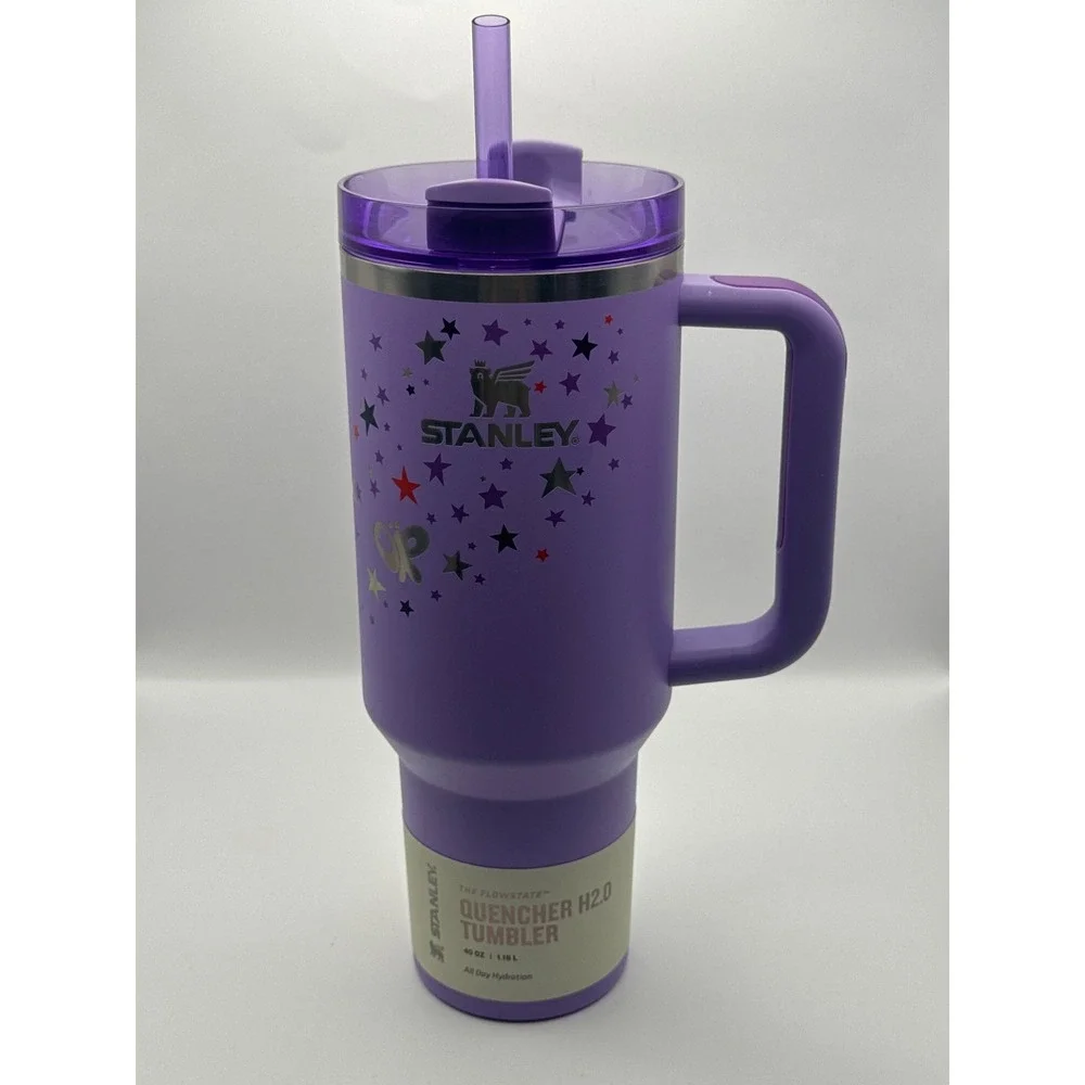 Stanley x Oliva Rodrigo Sour Grape The Flowstate Quencher H2.0 Tumbler 40 OZ NIB - Picture 3 of 11